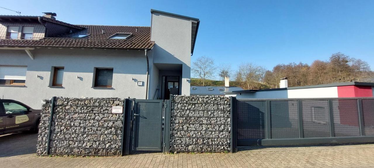 Grosse Tolle 4 Zimmer Ferienwohnung Im Herzen Des Odenwaldes Mörlenbach Esterno foto