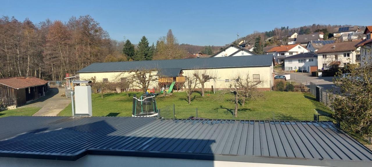 Grosse Tolle 4 Zimmer Ferienwohnung Im Herzen Des Odenwaldes Mörlenbach Esterno foto