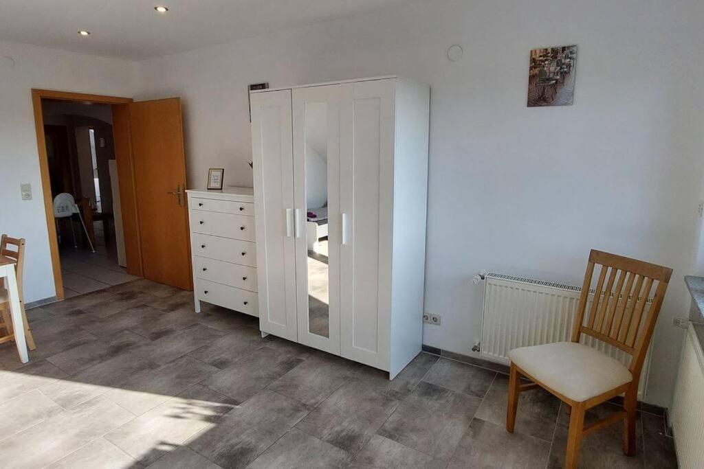 Grosse Tolle 4 Zimmer Ferienwohnung Im Herzen Des Odenwaldes Mörlenbach Esterno foto