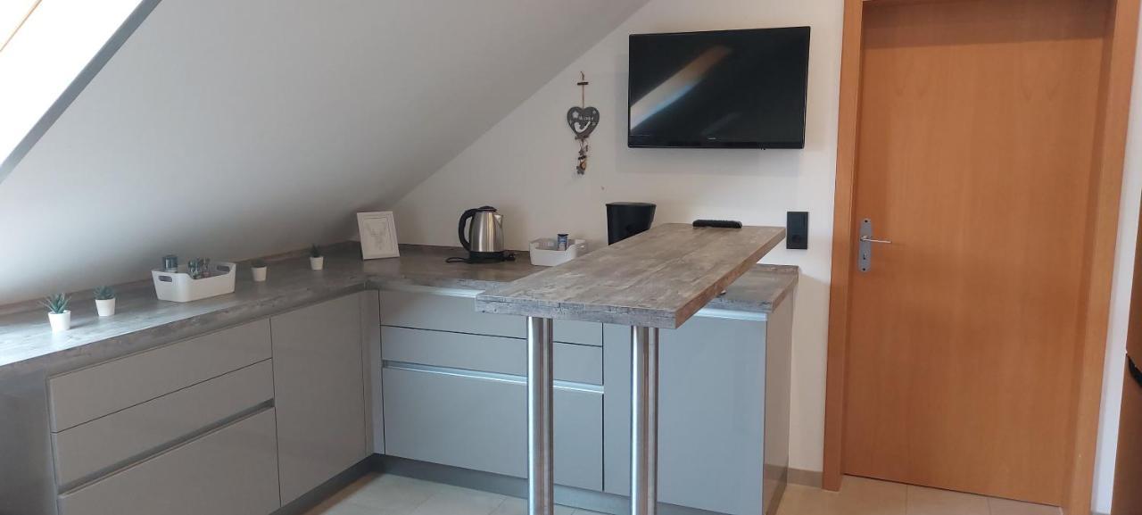 Grosse Tolle 4 Zimmer Ferienwohnung Im Herzen Des Odenwaldes Mörlenbach Esterno foto