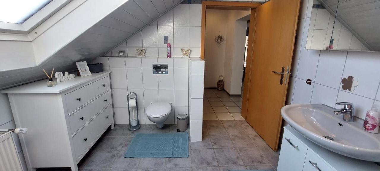Grosse Tolle 4 Zimmer Ferienwohnung Im Herzen Des Odenwaldes Mörlenbach Esterno foto